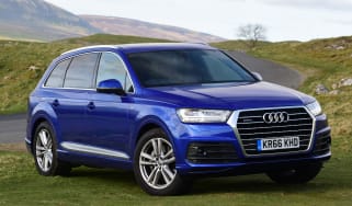 Used Audi Q7 - front